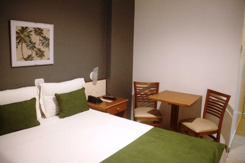 Apa Copacabana Hotel 3*
